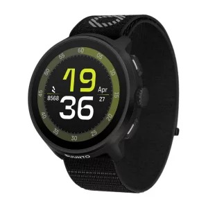 Suunto Run هنگام دوچرخه‌سواری در جاده