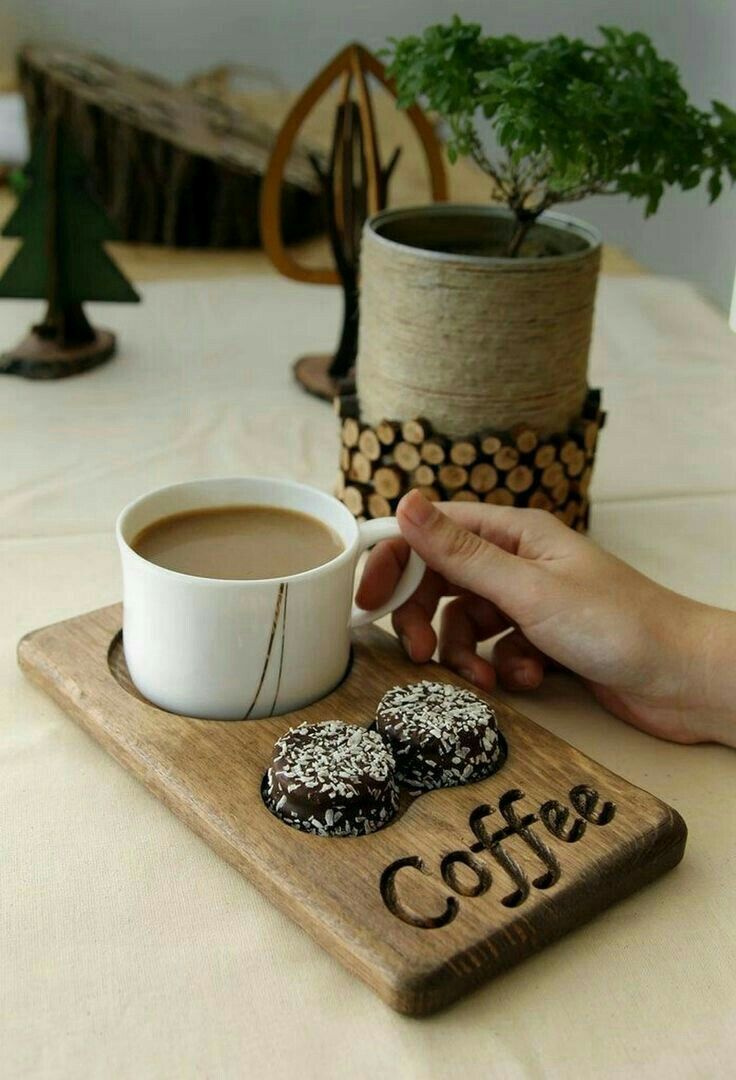 سرو قهوه با هل کافی