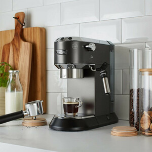 قهوه‌ساز دلونگی مدل ec685