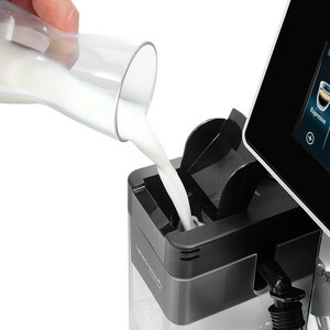 اسپرسو ساز 2200 میلی‌لیتر دلونگی مدل ECAM 610.75