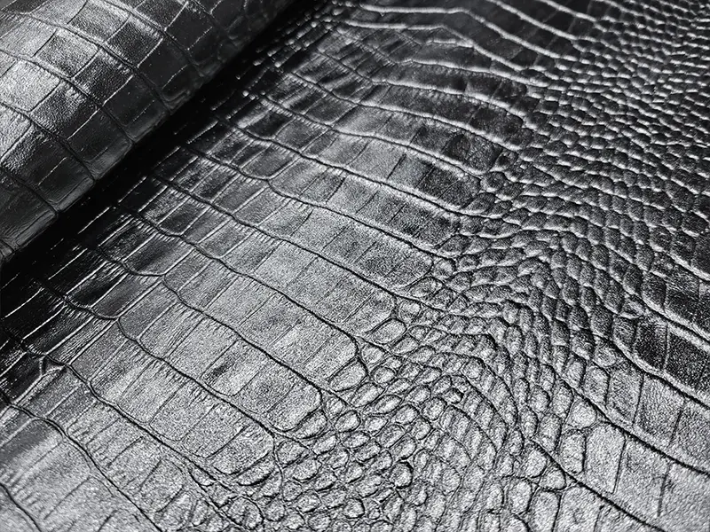 چرم طبیعی گاوی طرح روکو رنگ مشکی