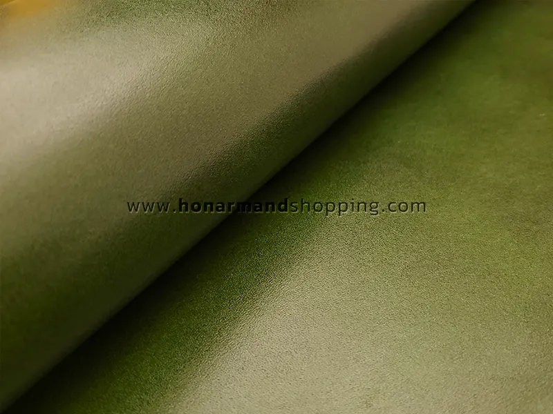 چرم طبیعی گاوی طرح ساده رنگ سبز سایه دار 14 فوت