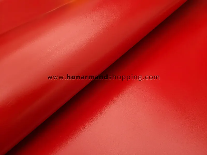 چرم طبیعی گاوی طرح ساده رنگ قرمز 16.5 فوت