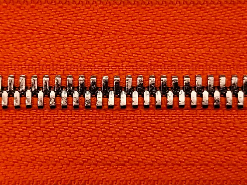 زیپ دوطرفه فلزی سایز 5 رنگ نارنجی دندانه نیکل (1 متری)