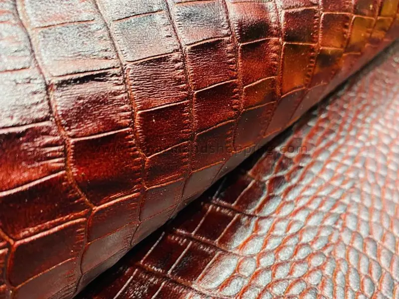 چرم بزی طرح روکو رنگ زرشکی