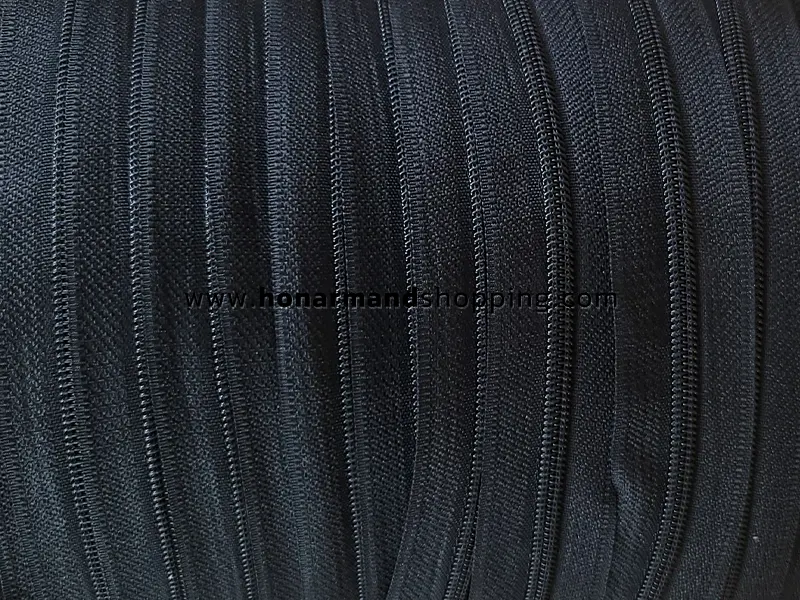 زیپ پلاستیکی شماره 3 رنگ مشکی