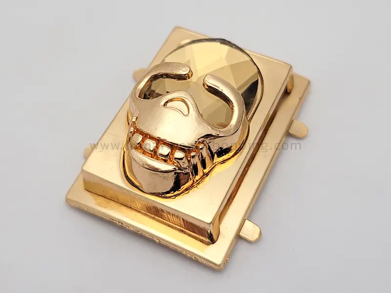 مارک مدل اسکلت نگین دار رنگ لایت