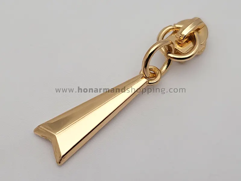 سرزیپ طرح سه گوش شماره 3 مناسب زیپ دندانه پلاستیکی رنگ لایت