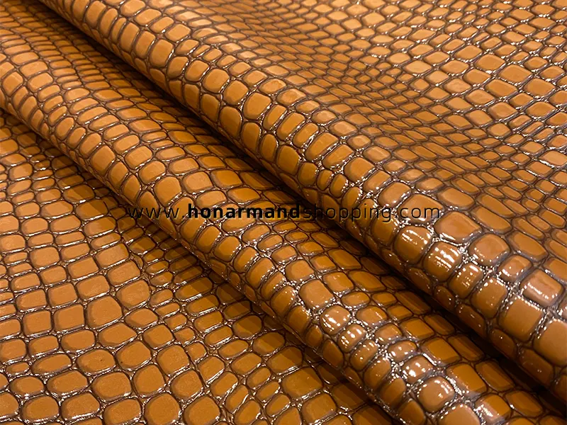 چرم مصنوعی ورنی طرح سنگی رنگ عسلی (ابعاد 100x140 سانت)