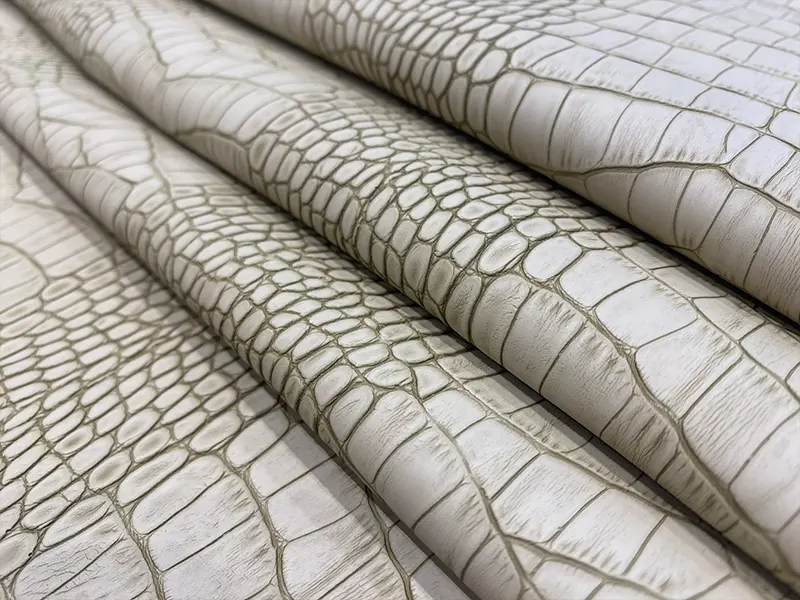 چرم مصنوعی طرح روکو رنگ نسکافه ای (ابعاد 100x140 سانت)