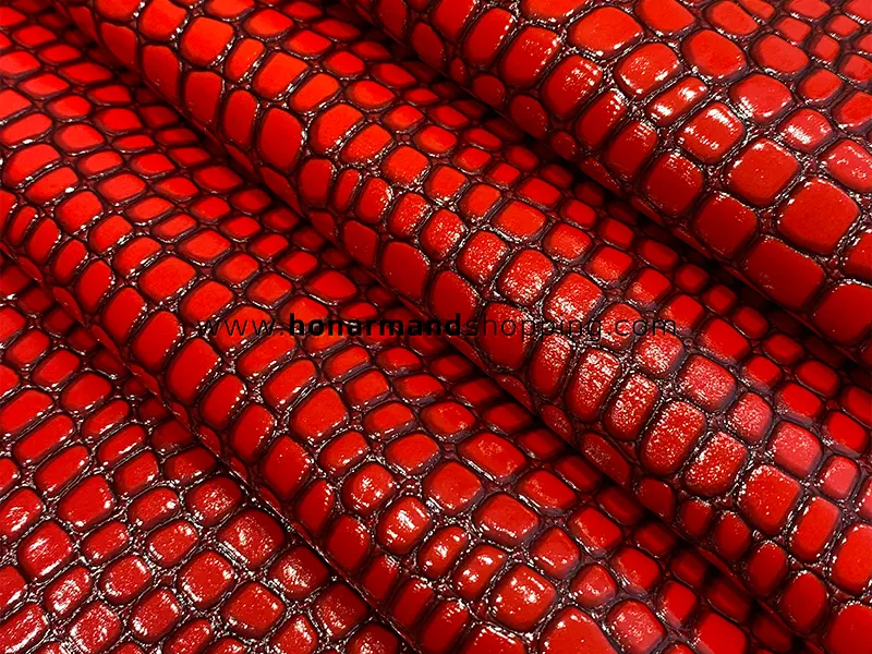 چرم مصنوعی ورنی طرح سنگی رنگ قرمز (ابعاد 100x140 سانت)