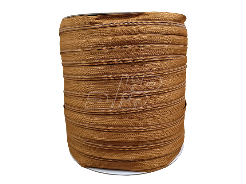 زیپ پلاستیکی شماره 5 فوق سنگین رنگ عسلی