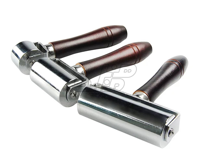 غلتک چسب و پرس دسته چوبی