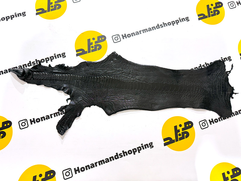 چرم ساق شترمرغ مدل ناخن دار رنگ مشکی