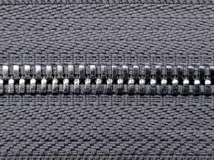 زیپ دوطرفه فلزی سایز 5 رنگ طوسی دندانه نیکل (1 متری)