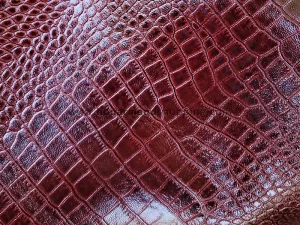 چرم بزی ورنی وکیوم طرح روکو رنگ زرشکی