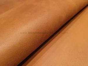 چرم گاوی وکیوم طرح ناپا رنگ شتری