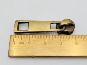 سرزیپ کلیدی شماره 5 رنگ زردقلم مناسب زیپ فلز