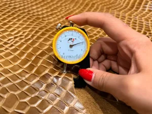 چرم گاوی طرح سنگی رنگ قهوه ای