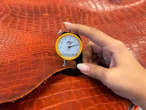 چرم گاوی طرح روکو رنگ آجری