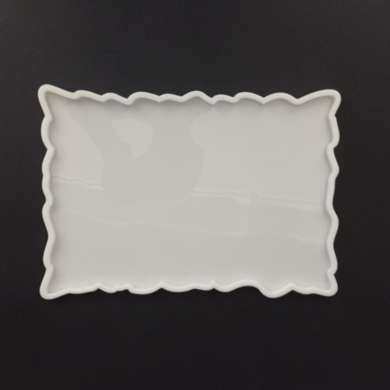 قالب سیلیکونی رزین مدل سینی دفرمه ژئود 20 در 30 سانتیمتر