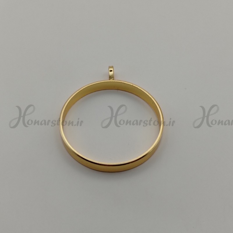 قاب فلزی رزین مدل آویز طرح دایره طلایی سایز 3 سانت
