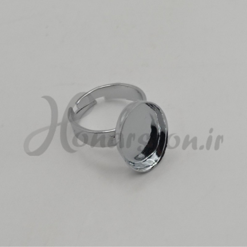 قاب فلزی رزین مدل انگشتر طرح بیضی نقره ای سایز 1.5 در2 سانت