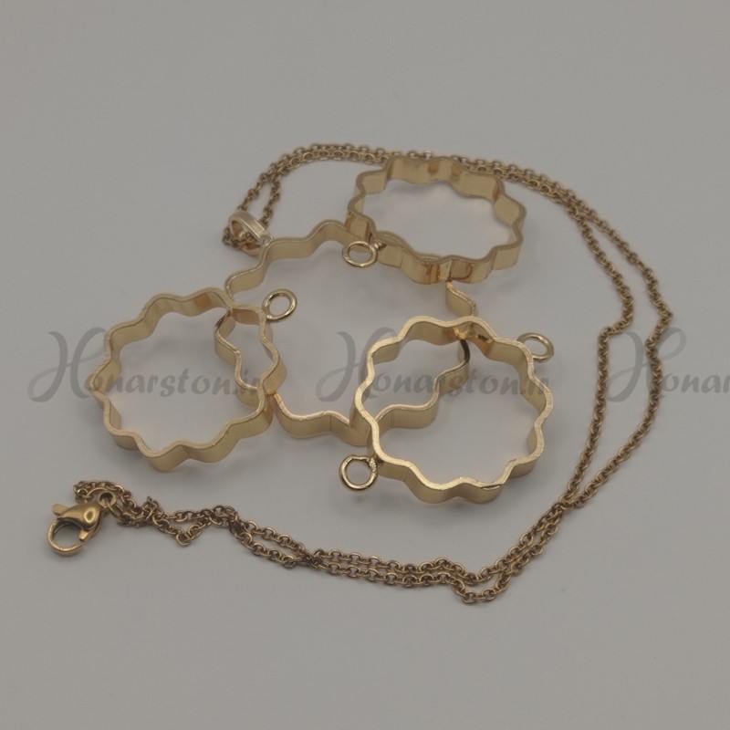 ست قاب فلزی طلایی رزین طرح شمسه همراه با زنجیر