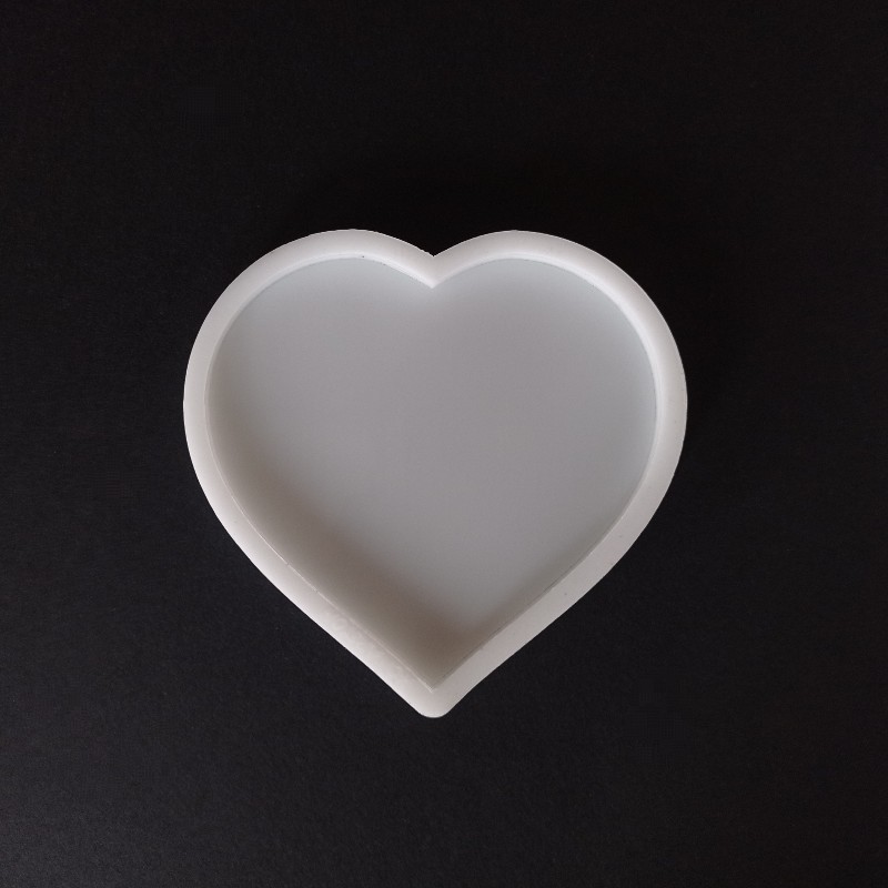 قالب سیلیکونی رزین مدل زیرلیوانی طرح قلب