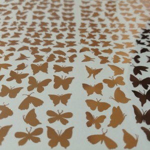 طلق رزین طرح پروانه طلایی کوچک