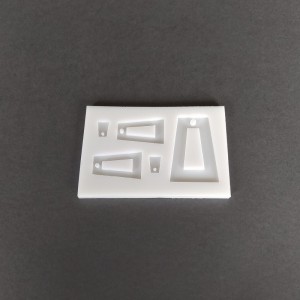 قالب سیلیکونی رزین ست گوشواره وگردنبند کد7