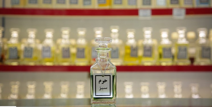 عطری که بوی حرم میدهد/ سوغاتی نوستالژیک زائران امام هشتم از کجا میآید؟