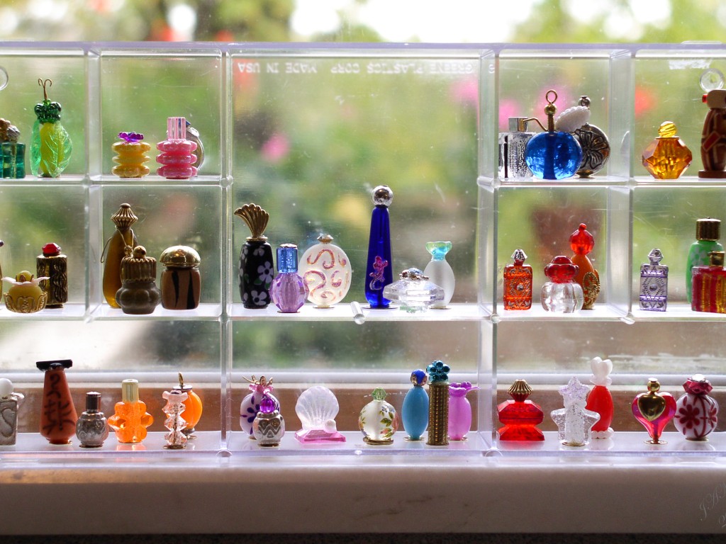 توضیحاتی مختصر در مورد عطر مینیاتوری