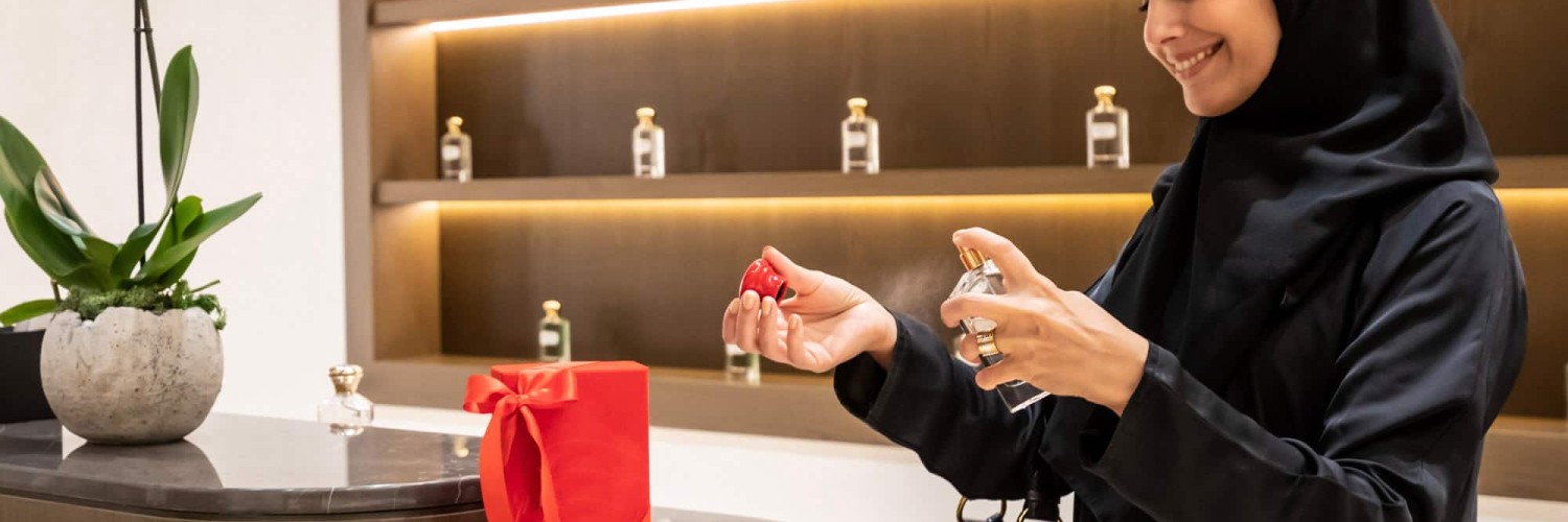 کدام شرکت اماراتی عطر بهتر است؟