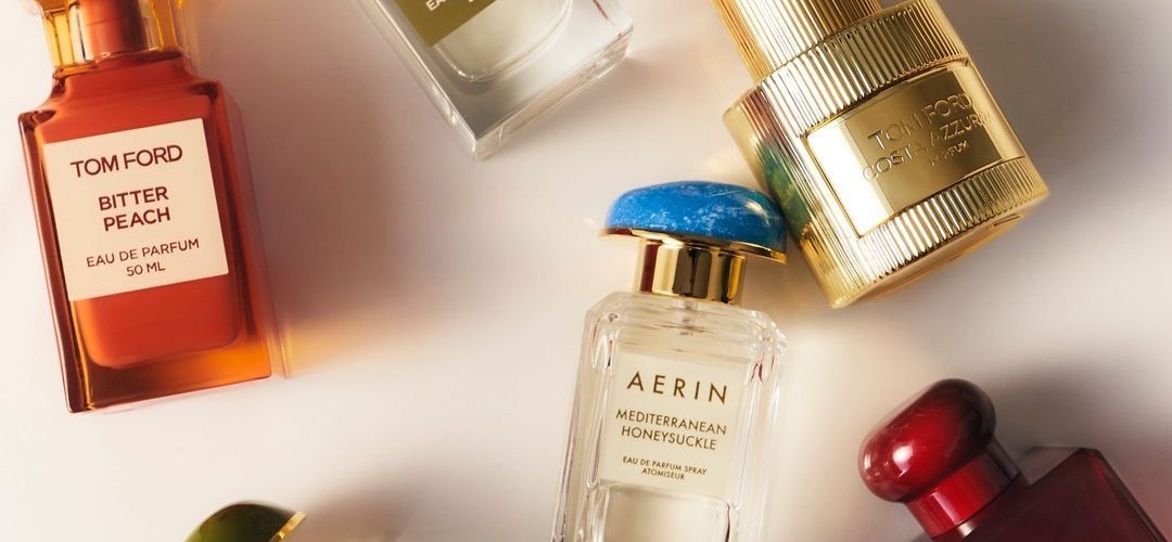 7 روش عالی برای ماندگاری بیشتر عطر در تابستان ...