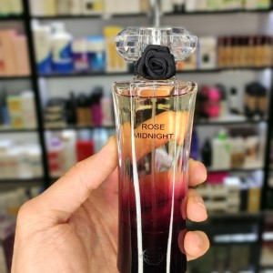 عطر میدنایت رز لانکوم فرگرانس ورلد (رز میدنایت) | Fragrance World Rose Midnight