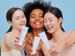ضد آفتاب کوزارکس (COSRX Sunscreen)؛ معرفی، ویژگی‌ها و راهنمای خرید