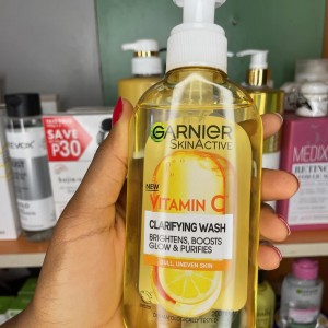 ژل شستشو ویتامین سی گارنیر Garnier Vitamin C Gel Cleanser