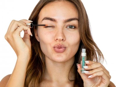آیا سرم تقویت مژه می تواند جایگزین اکستنشن شود؟