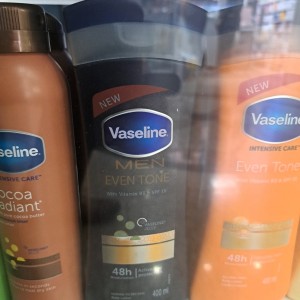 لوسیون بدن وازلین مردانه Even Tone حجم 400 میل