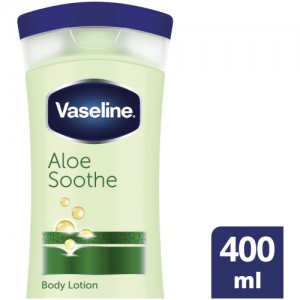 لوسیون بدن وازلین رایحه آلوئه ورا حجم 400ml
