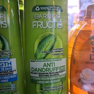 شامپو ضد شوره Fructis مناسب همه ی انواع مو 400 میل گارنیر