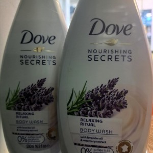 شامپو بدن داو مدل Relaxing Ritual حجم ۵۰۰ میلی لیتر با عصاره رزماری و روغن لاوندر