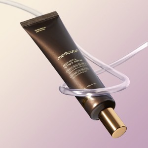 سرم ضد چروک رتینول مدی کیوب Deep Vita A حجم 30 میلی لیتر