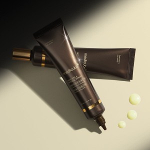 سرم ضد چروک رتینول مدی کیوب Deep Vita A حجم 30 میلی لیتر