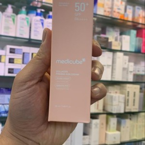 کرم ضد آفتاب سفت کننده کلاژن مدی کیوب  Medicube Collagen Firming Sun Cream