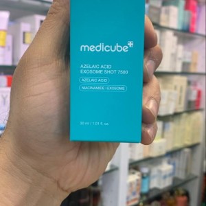 سرم آزلائیک اسید اگزوزوم شات 7500 مدی کیوب – medicube Azelaic Acid Exosome Shot 7500