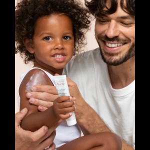 کرم ترمیمی و محافظ پوست صورت آون سیکالفات پلاس - Avne Cicalfate+ Restorative Protective Skin Barrier Face Cream