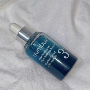 سرم تصفیه کننده منافذ با بیو-رتینول آبی شماره ۳ نامبوزین - Numbuzin No.3 Blue Bio-Retinol Pore Refining Serum