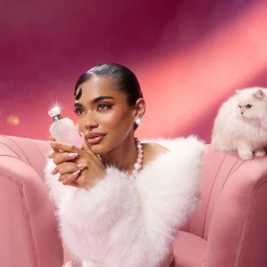 عطر بوجی کیتی کارامل میلک | 22 کایالی - Boujee Kitty Caramel Milk | 22 Kayali